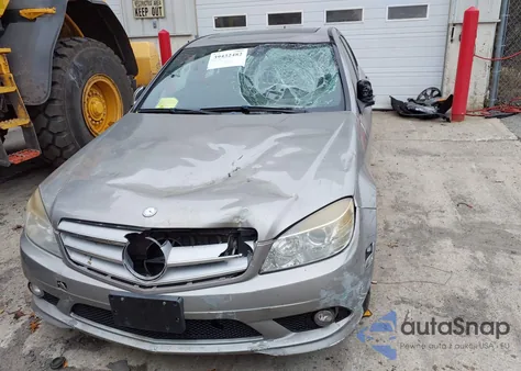 2009 Mercedes-Benz C 300 Luxury 4Matic/Sport 4Matic из США, поврежденный, VIN WDDGF81XX9R072703